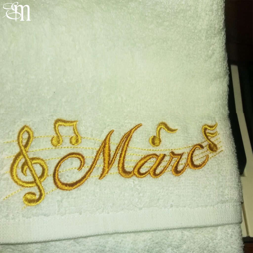 Services marc towel